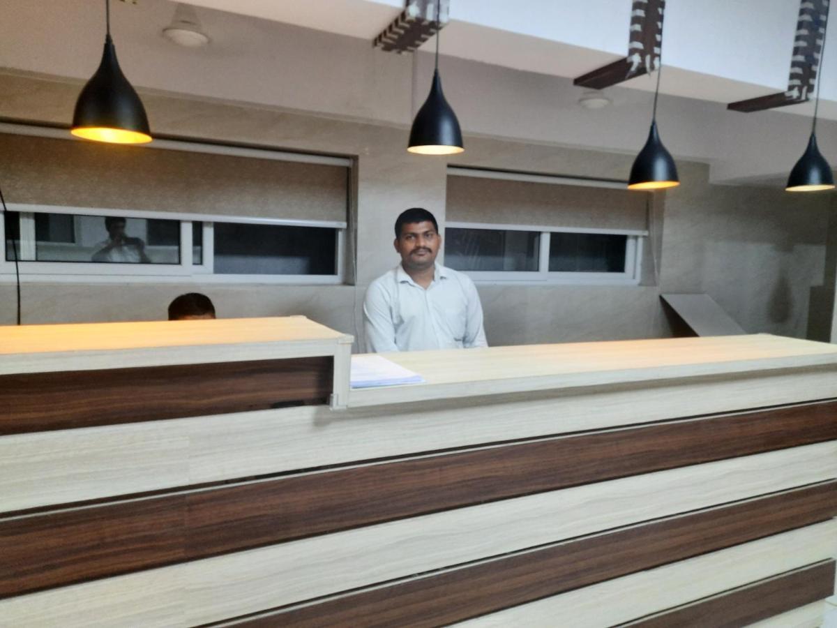 Hotel Prime Jubilee Hyderabad Eksteriør billede